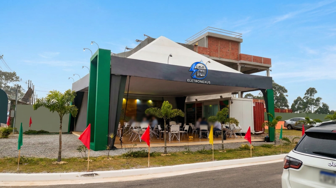 Estrutura de stand com iluminação instalada pela ELETRONEXUS
